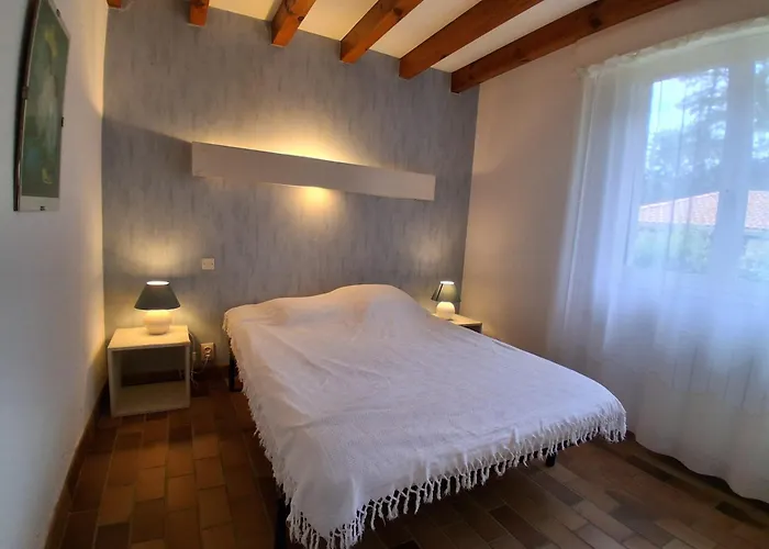 Maison Plain-Pied Avec Jardin, Proche Plage Et Pistes Cyclables, 6 Pers, Wifi, Parking